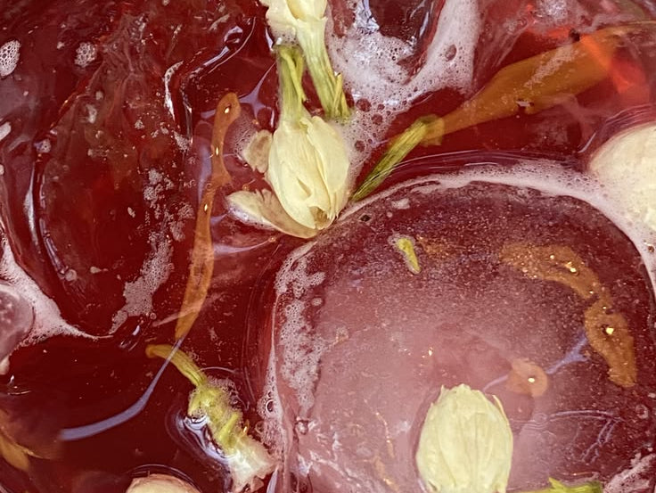 Herbal infusion for glowing skin